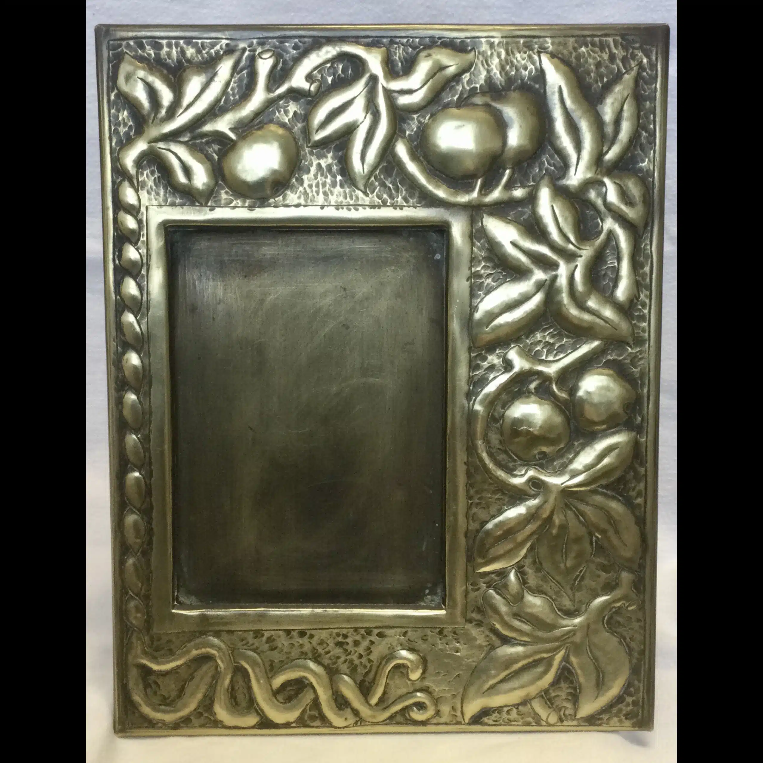english arts and crafts photo frame [misc]